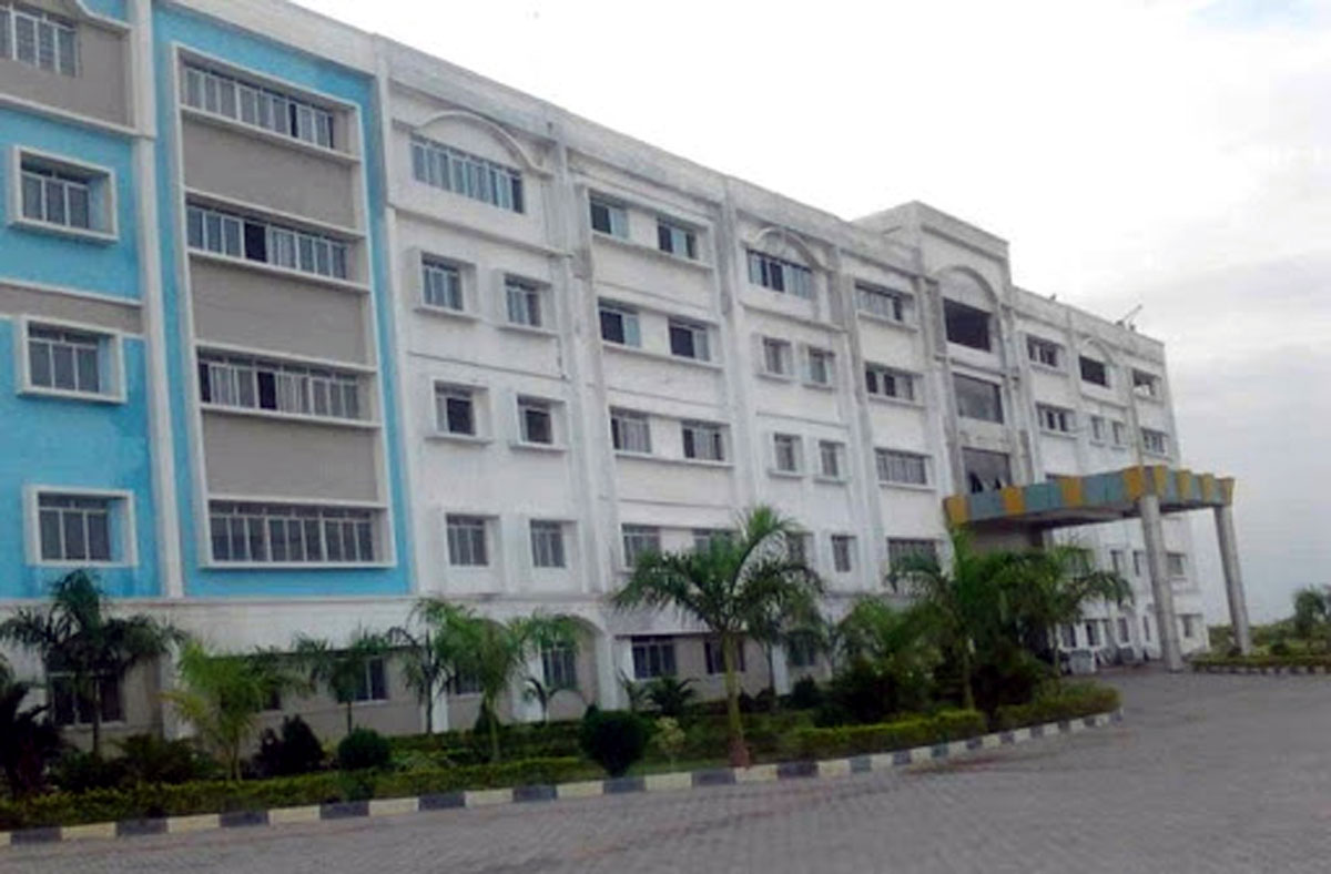 Prakash Institute of Medical Sciences & Research, Sangli