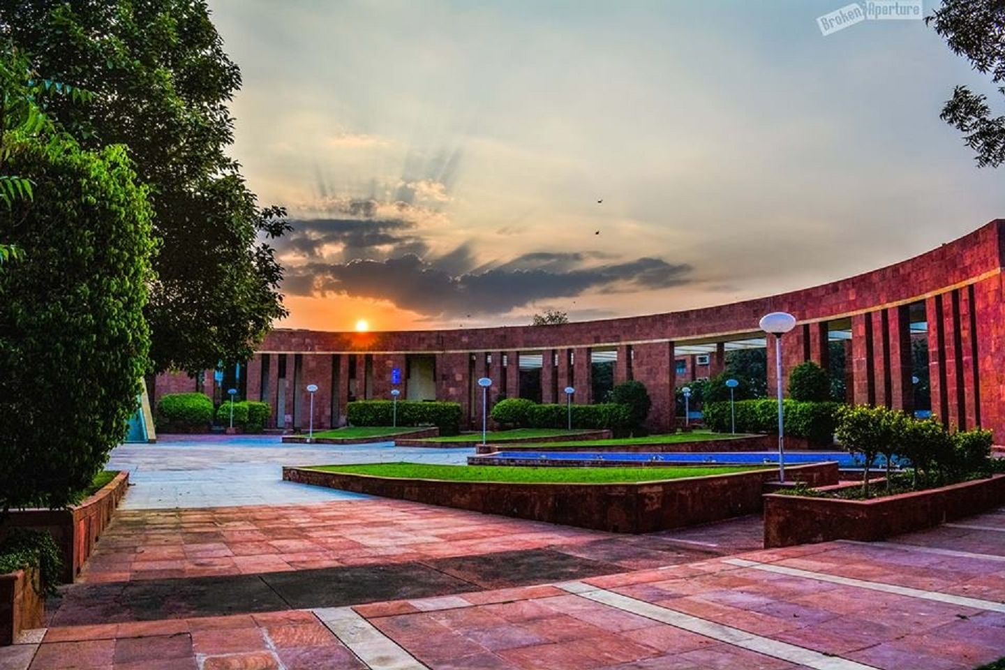 The LNM Institute of Information Technology - [LNMIIT], Jaipur 
