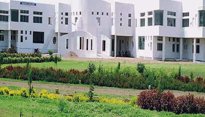 Late Shri Yashwantrao Chavan Memorial Medical & Rural Development Foundation's